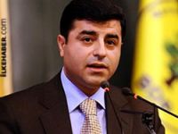 Demirtaş BDP grup toplantısında konuşuyor