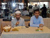 AK Parti'nin iftarında Kürtçe mevlit