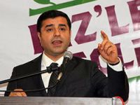 Demirtaş: Öcalan silahlar konusunda çağrı yapmak için bekliyor