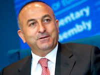 Çavuşoğlu’ndan ABD’ye PYD tepkisi