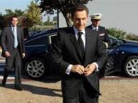 Sarkozy: "Afganistan'a tek asker bile göndermeyiz"