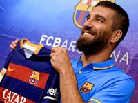 Arda Turan Barcelona'da ilk resmi maçına çıkıyor