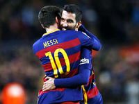 Arda Turan'lı Barcelona Espanyol'u 4-1 yendi