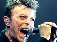 David Bowie yaşamını yitirdi