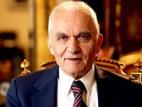 Eski Dışişleri Bakanı: Azez'i alalım derken Hatay'ı kaybetmeyelim