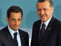 The Guardian: ''Sarkozy dostunuz değil mi?"