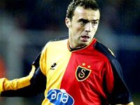 3 eski futbolcuya gözaltı kararı