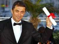 'Yalnız ve güzel ülke'ye Köşk ödülü