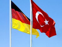 Almanya: Türkiye S-400 kararını tekrar değerlendirmeli