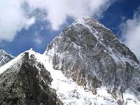 Everest zirvesinde Bakanlar Kurulu toplantısı