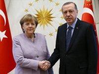 Erdoğan Merkel ile telefonda görüştü