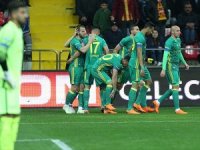 Fenerbahçe, Kayseri'de farklı kazandı: 5-0