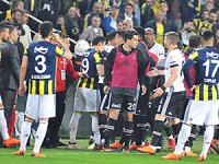 Fenerbahçe-Beşiktaş maçı tatil edildi