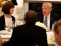 Trump'tan Beyaz Saray'da ilk iftar