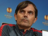 Fenerbahçe'de Cocu için imza töreni yarın