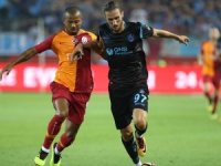 Trabzonspor, Galatasaray'ı 4 golle geçti