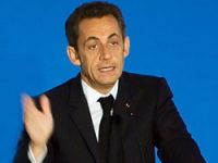 Sarkozy: "Fransa'da burkaya yer yok!"