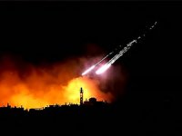İsrail, Suriye'de rejim ve İran hedeflerini vurdu