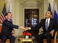 Obama ve Medvedev 'İran'ı konuştu