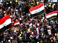 Irak’ta protestolar: Sadr’ın grev çağrısı sonrası 4 kentte tatil ilan edildi