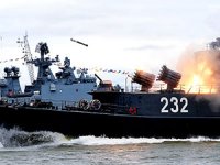 Rusya, füzelerle donatılmış iki savaş gemisini Akdeniz'e gönderdi