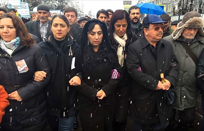 2015-12-31_130117-001.jpg 2015-12-31_130117-001.jpg