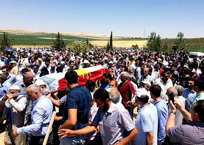 2016-06-13_162506.jpg 2016-06-13_162506.jpg