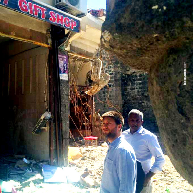 6701-019.jpg 6701-019.jpg