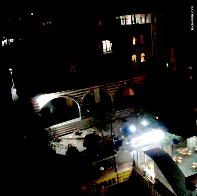 6701-076.jpg 6701-076.jpg